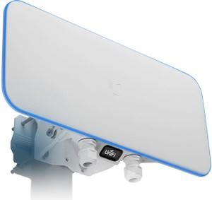 Quad-Radio 802.11ac Wave 2 Access Point with Dedicated Security and Beamforming Antenna