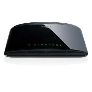 Switch D-LINK DES-1008D, 8-ports, 10/100 Mbps