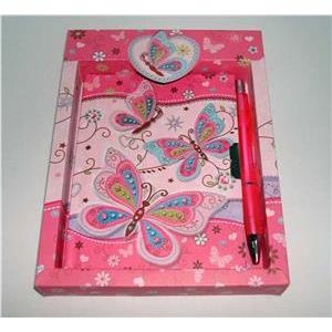 Set dnevnik s ključićem u kutiji s olovkom leptir