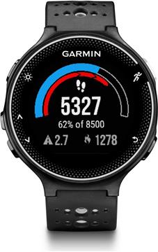 Sportski sat GARMIN Forerunner 230, GPS, za trčanje, crno-bijeli