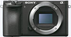 Digitalni fotoaparat Sony Alpha 6500, crni