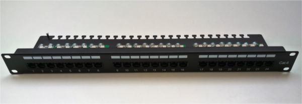 Masterlan patch panel 19", 24xRJ45, Cat5e, 1U, with tie bar, black