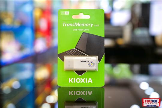 Kioxia 16GB U202 Hayabusa White