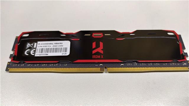 Memorija GOODRAM IRDM X 8GB crna [1x8GB 3200MHz DDR4 CL16 DIMM]