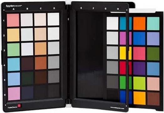 Datacolor SpyderCheckr - universal color standard 48 fields (with Tripod)