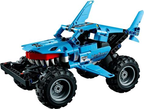 SOP LEGO Technic Monster Jam Megalodon Monster Truck 42134