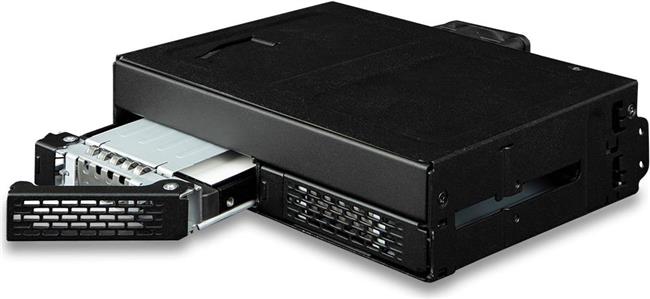 ToughArmor 2x 2.5" PCIe 4.0 NVMe U.2 to 1x SlimSAS in 1x 5.2