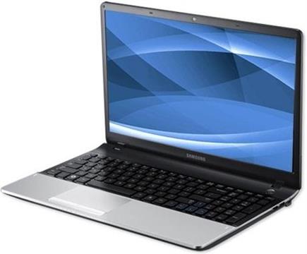 Prijenosno računalo Samsung 300E5Z-S08HR