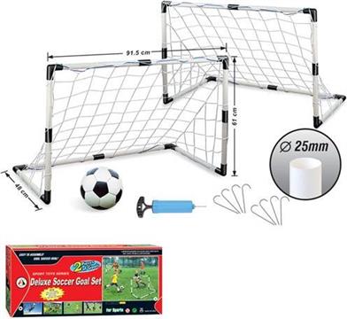 Igr. Set nogomet 2 gola
