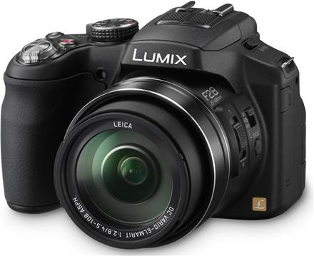 Digitalni fotoaparat Panasonic Lumix DMC-FZ200, crni