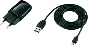 HTC TC E250 PUTNI PUNJAČ