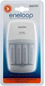 Punjac baterija SANYO Eneloop MQNO9, 4x AAA baterije