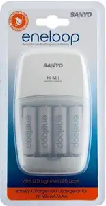 Punjac baterija SANYO Eneloop MQNO9 LED, 4x AA baterije