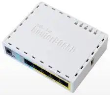 Mikrotik RB750UPr2, AR7241 400Mhz CPU, 32MB RAM, 5xLAN (4×PoE izlaz), USB, RouterOS L4, plastično kučište, PSU	