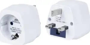 RivaCase travel adapter PS4401 UK to the EU