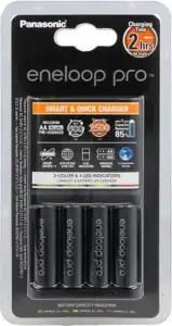 Punjač baterija Panasonic Eneloop PRO KKJ55HCD40E, 4 mjesta za punjenje + 4x 2450mAh AA baterije
