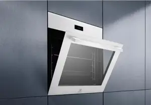 Pećnica Electrolux EOE8P39WV