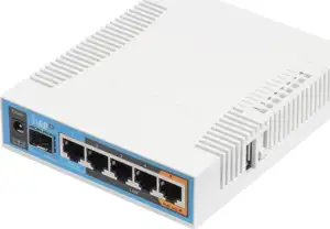 Mikrotik RB962UiGS-5HacT2HnT, hAP ac 720MHz CPU, 128MB RAM, 5×Gigabit LAN, 2.4Ghz 802.11b/g/n - 5Ghz 802.11ac, three chain sa integriranim antenama, SFP cage, USB, plastično kučište, PSU, RouterOS L4